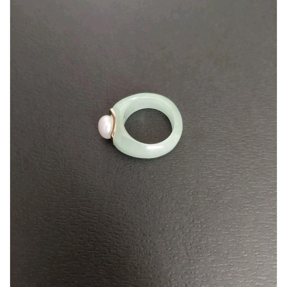 Natural Green Jade Pearl 14k Solid Yellow Gold Accent Ring Size 6 Brand New - Picture 3 of 8